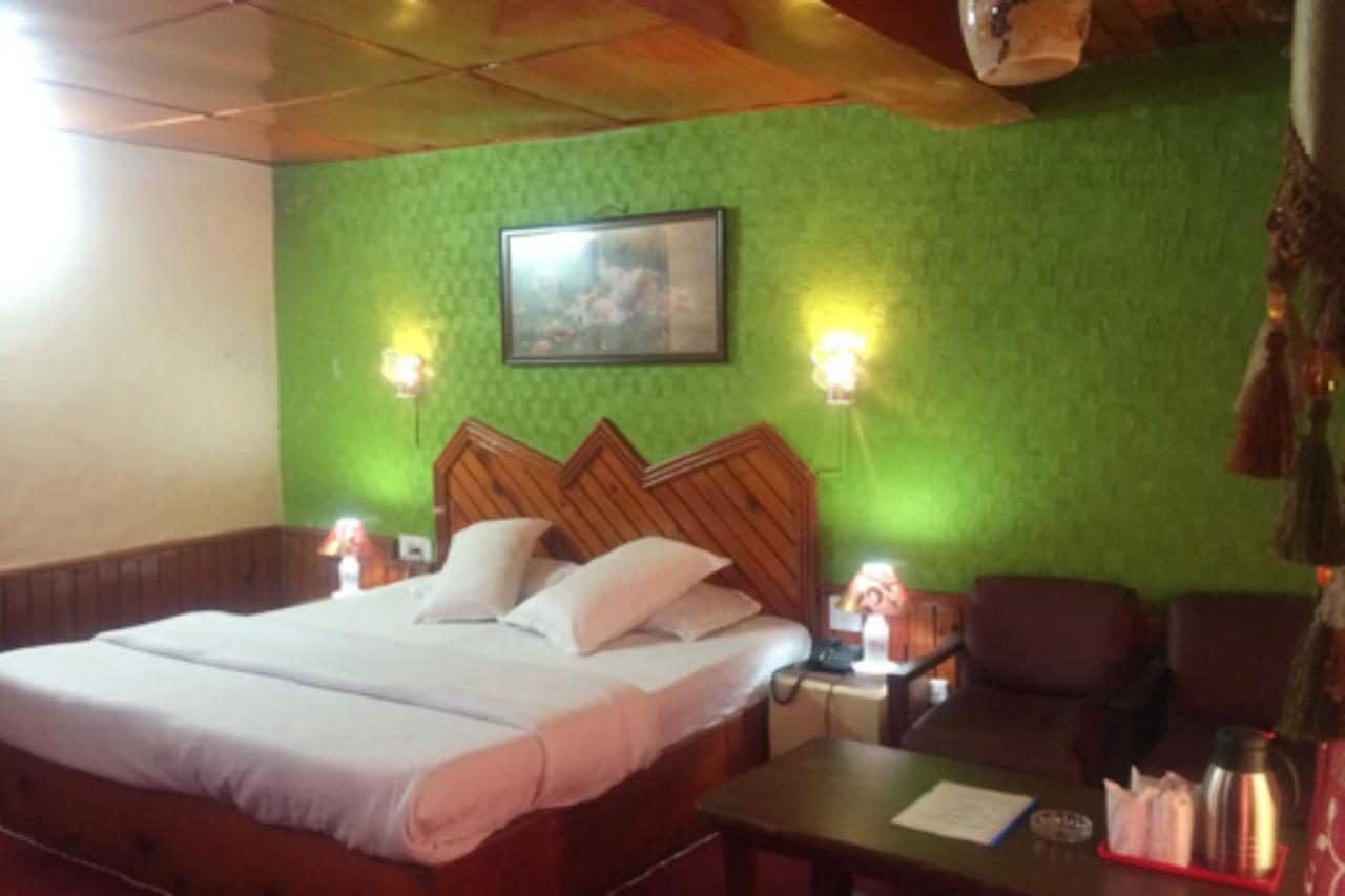 Hotel Him View Манали Экстерьер фото