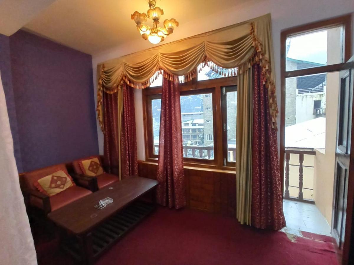 Hotel Him View Манали Экстерьер фото